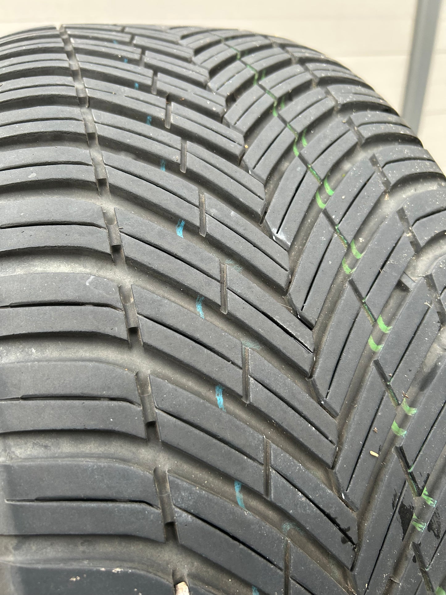 255/40 R20 101Y Toyo Allwetter Celsius AS2